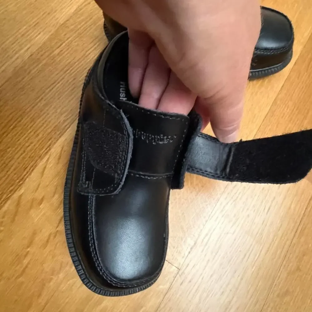 Hush-puppies kid's Black Oxfords